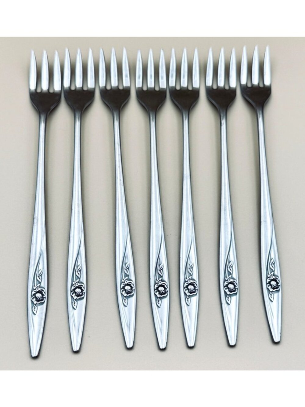 7 - Oneidacraft Oneida Deluxe LASTING ROSE Cocktail Seafood Forks Stainless Stee
